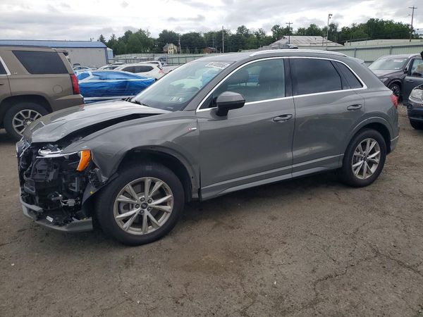 2021 AUDI Q3 S Line quattro Premium