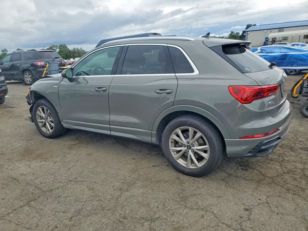 2021 AUDI Q3 S Line quattro Premium