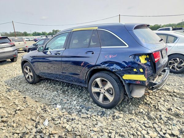2019 MERCEDES-BENZ GLC GLC 300-4M