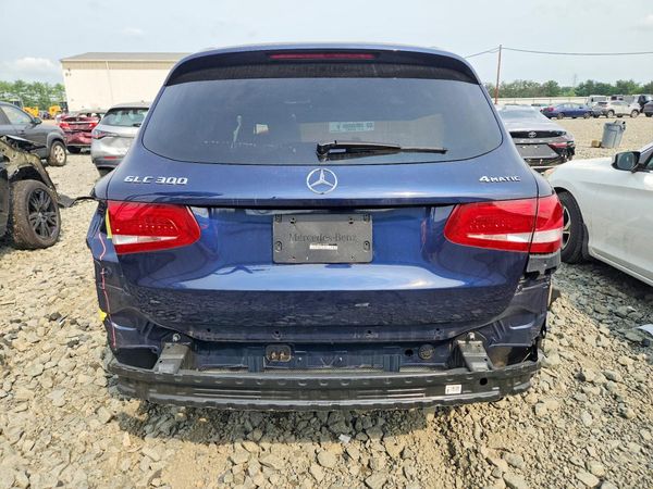 2019 MERCEDES-BENZ GLC GLC 300-4M