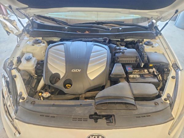 2014 KIA CADENZA EX
