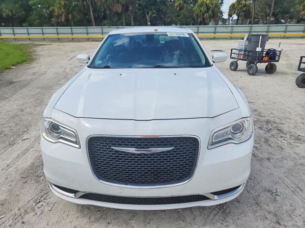 2016 CHRYSLER 300 Limited