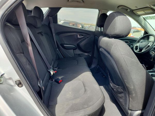 2014 HYUNDAI TUCSON GL (Middle-low Level)