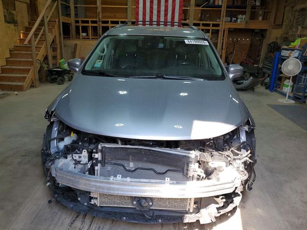 2020 CHRYSLER PACIFICA