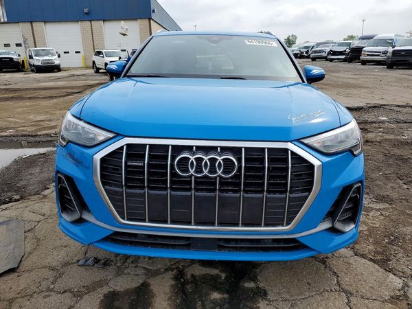 2021 AUDI Q3