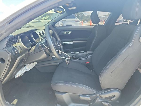 2018 FORD MUSTANG I4 Coupe