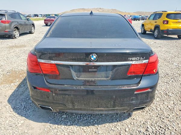 2012 BMW 750 I