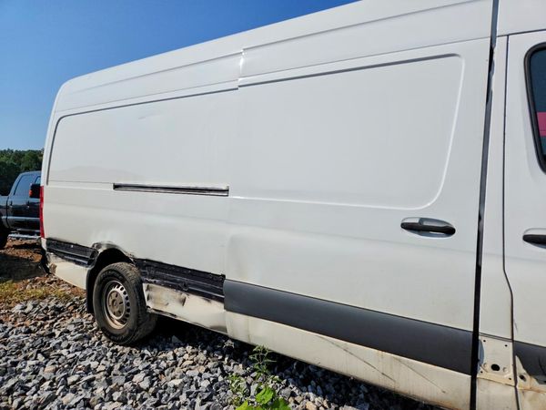 2020 MERCEDES-BENZ SPRINTER 907 (VS30)