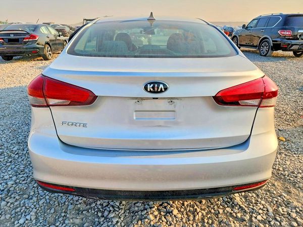 2017 KIA FORTE LX Popular, S