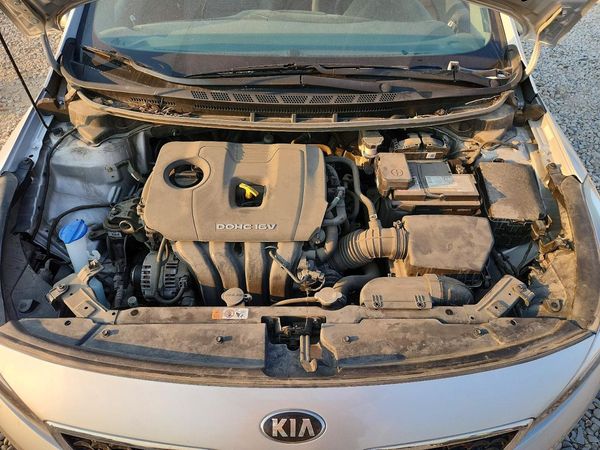 2017 KIA FORTE LX Popular, S