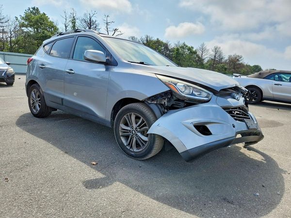 2015 HYUNDAI TUCSON GLS (Middle)