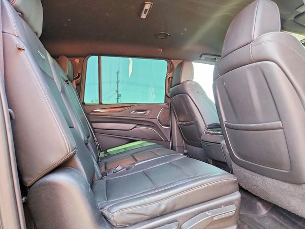 2022 CADILLAC ESCALADE