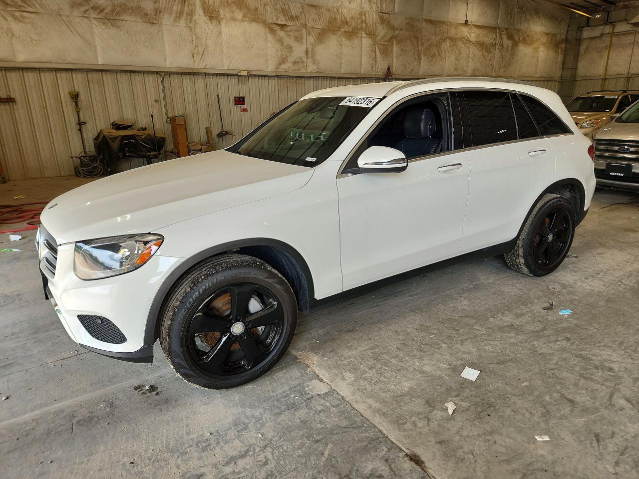 2017 MERCEDES-BENZ GLC