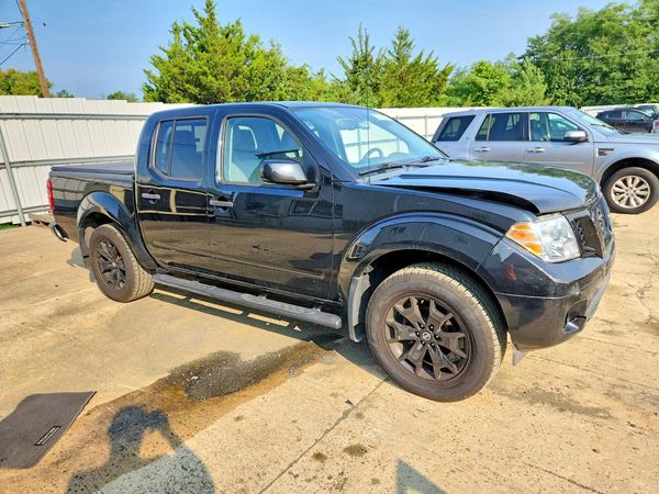 2020 NISSAN FRONTIER