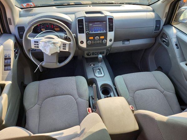 2020 NISSAN FRONTIER