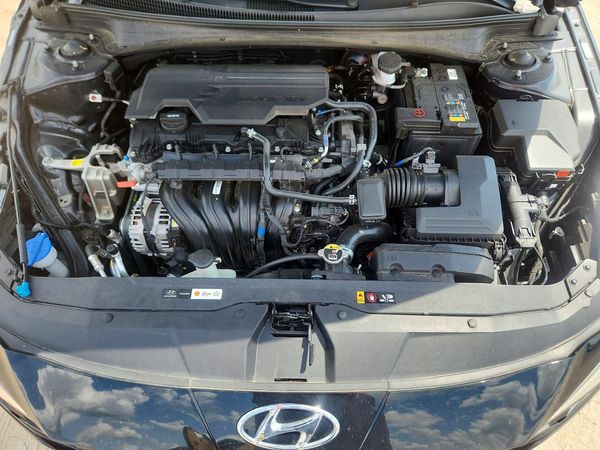 2023 HYUNDAI ELANTRA