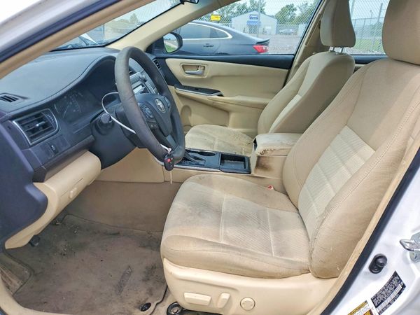 2015 TOYOTA CAMRY