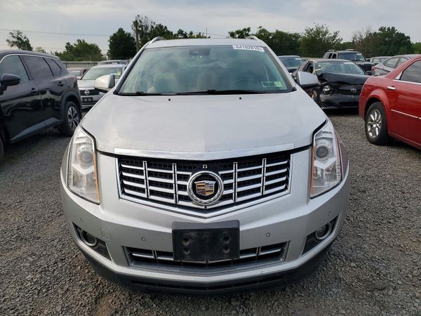 2016 CADILLAC SRX Luxury
