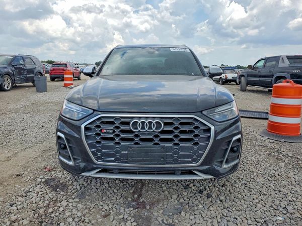 2022 AUDI SQ5 quattro Premium Plus