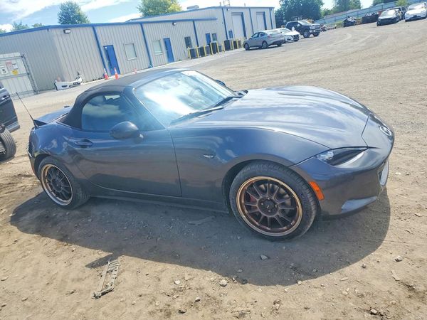 2016 MAZDA MX-5 MIATA