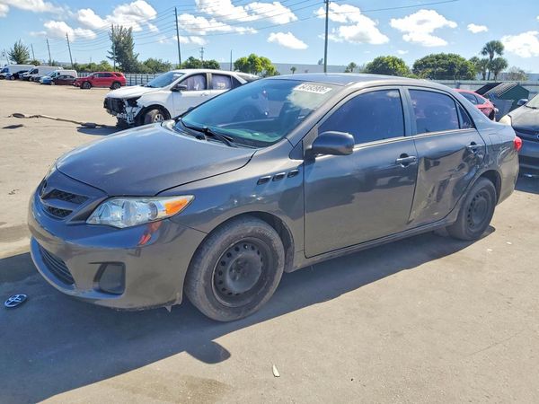 2012 TOYOTA COROLLA