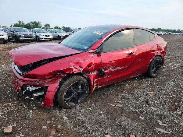 2026 TESLA MODEL Y — Front 3/4