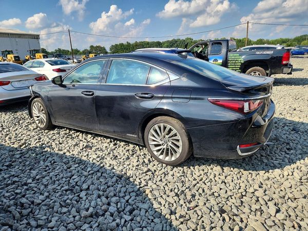 2022 LEXUS ES 300H