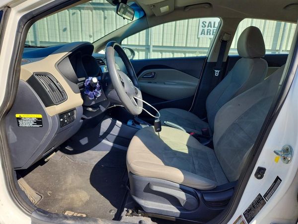 2016 KIA RIO