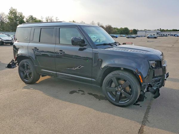 2024 LAND ROVER DEFENDER