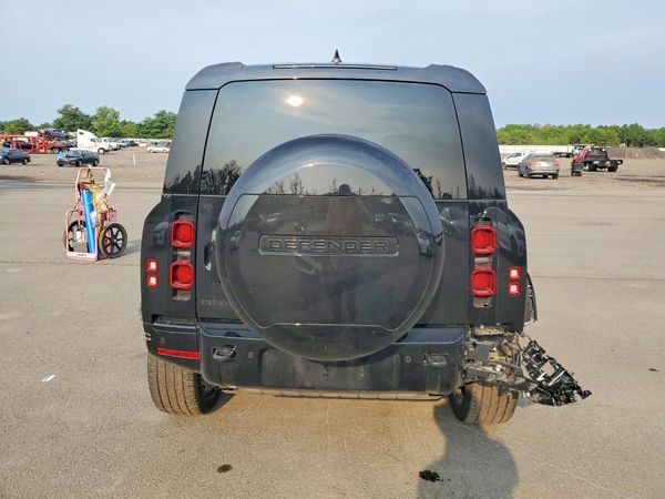2024 LAND ROVER DEFENDER