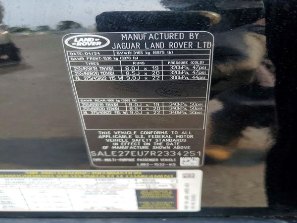2024 LAND ROVER DEFENDER