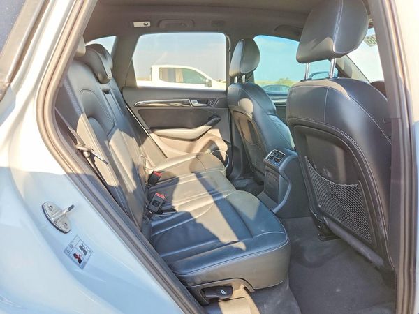2016 AUDI SQ5