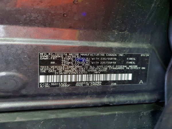 2024 TOYOTA RAV4 XLE Premium