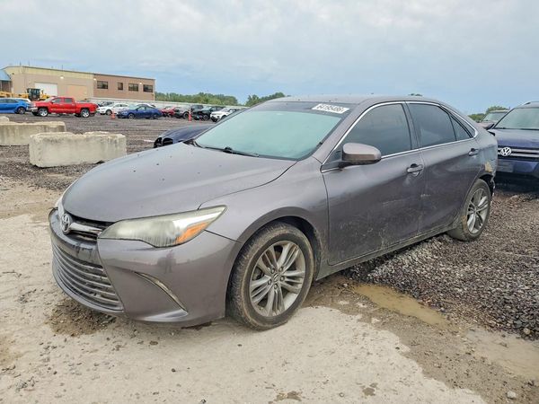 2015 TOYOTA CAMRY