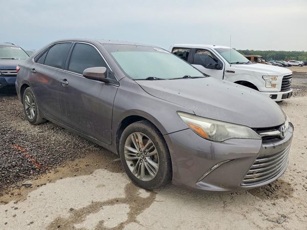 2015 TOYOTA CAMRY