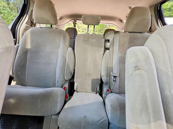 2017 TOYOTA SIENNA LE Mobility/LE