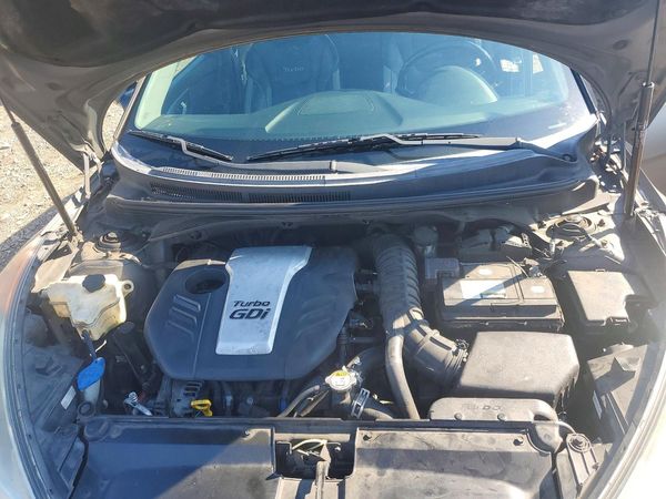 2015 HYUNDAI VELOSTER