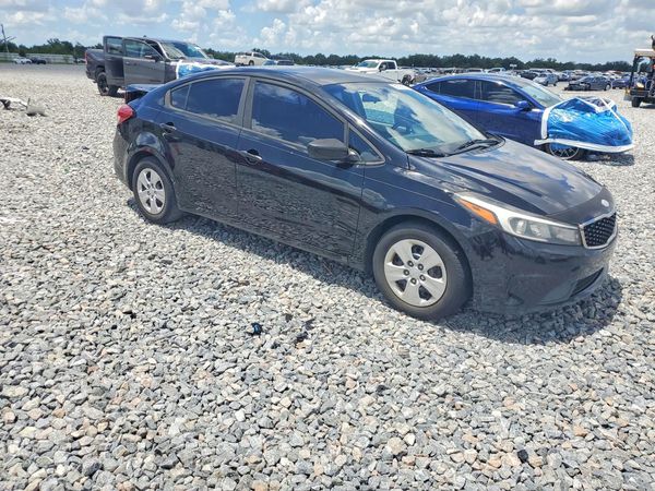 2018 KIA FORTE LX Base