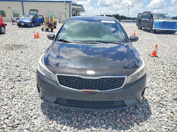 2018 KIA FORTE LX Base