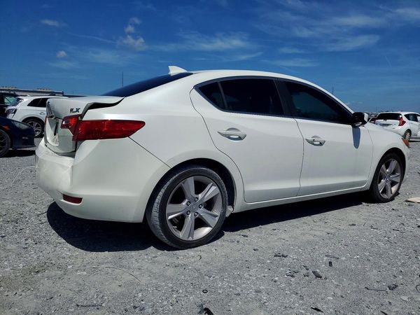 2015 ACURA ILX 20