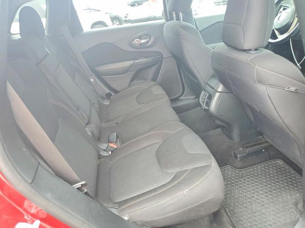 2015 JEEP CHEROKEE LATITUDE FWD