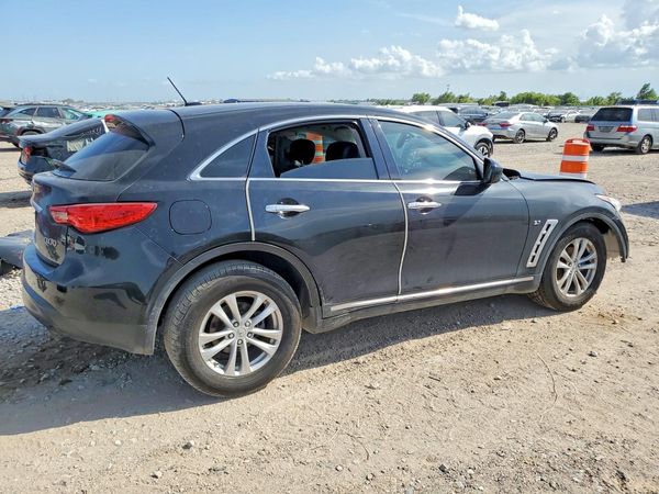 2017 INFINITI QX70