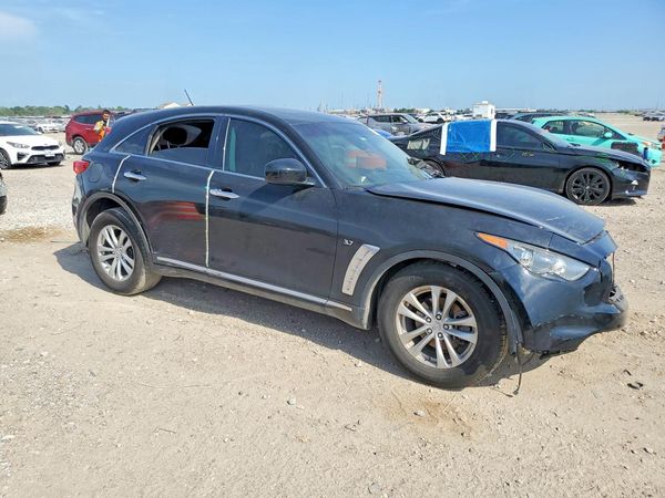 2017 INFINITI QX70