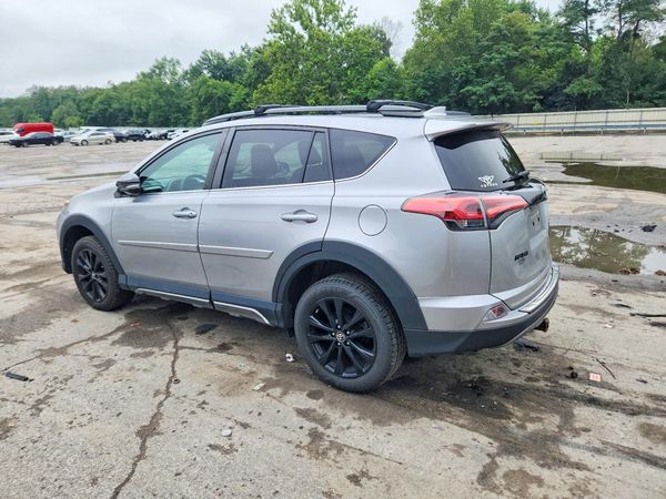 2018 TOYOTA RAV4 Adventure/XLE