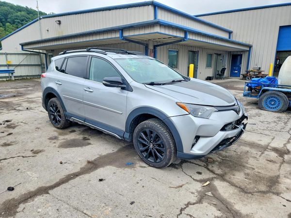 2018 TOYOTA RAV4 Adventure/XLE