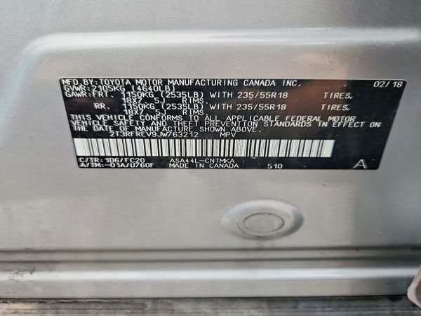 2018 TOYOTA RAV4 Adventure/XLE