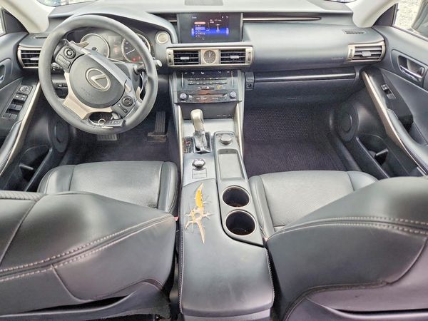 2014 LEXUS IS