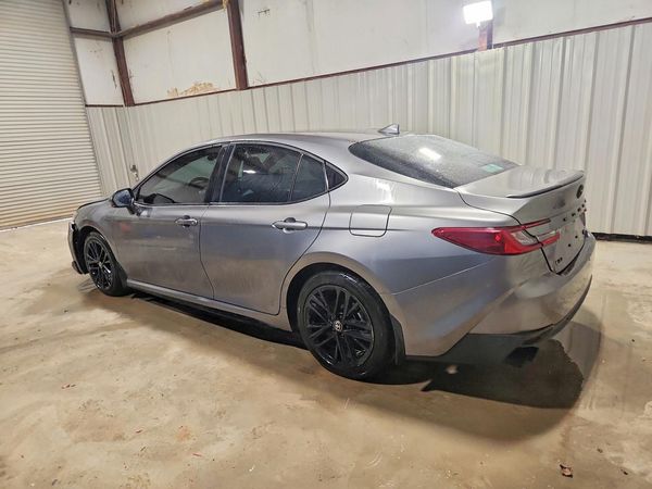 2025 TOYOTA CAMRY