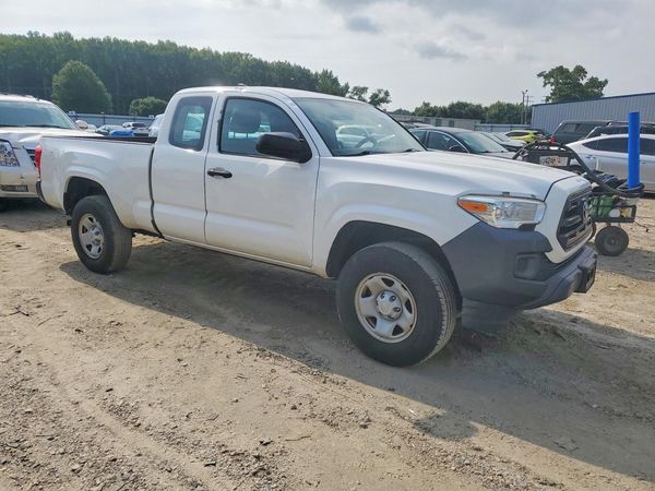 2016 TOYOTA TACOMA SR/SR5