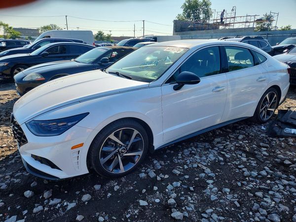2023 HYUNDAI SONATA